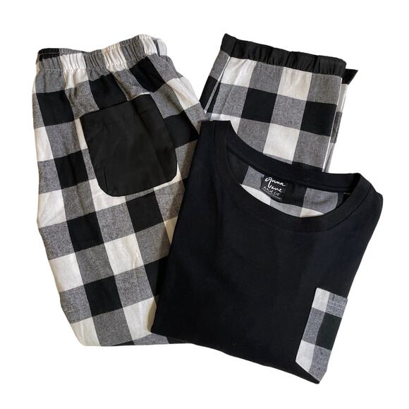 Mainstreet Collection 2 piece Black and White Pajamas, Flannel, Cotton, Size M/L - Picture 1 of 9